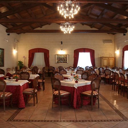 Agriturismo Antico Leccio Hotel Gioia Del Colle Buitenkant foto
